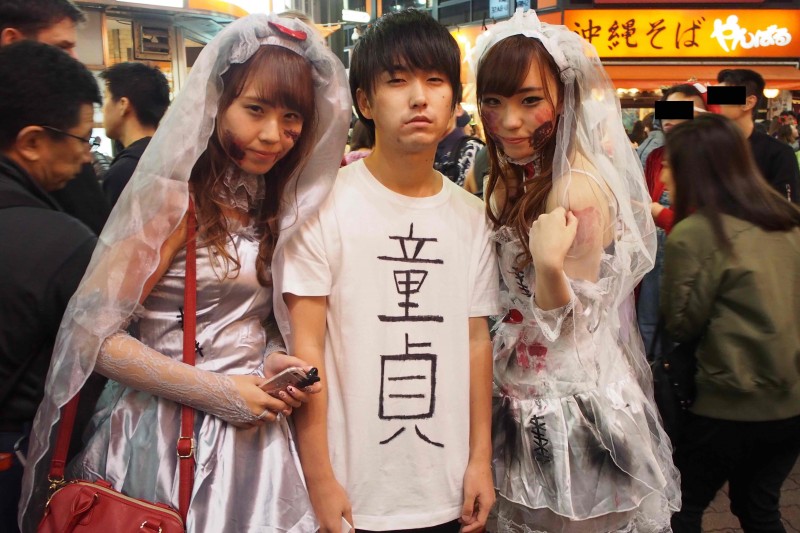 童貞ティーシャツを着てハロウィン渋谷を歩き回ってみた