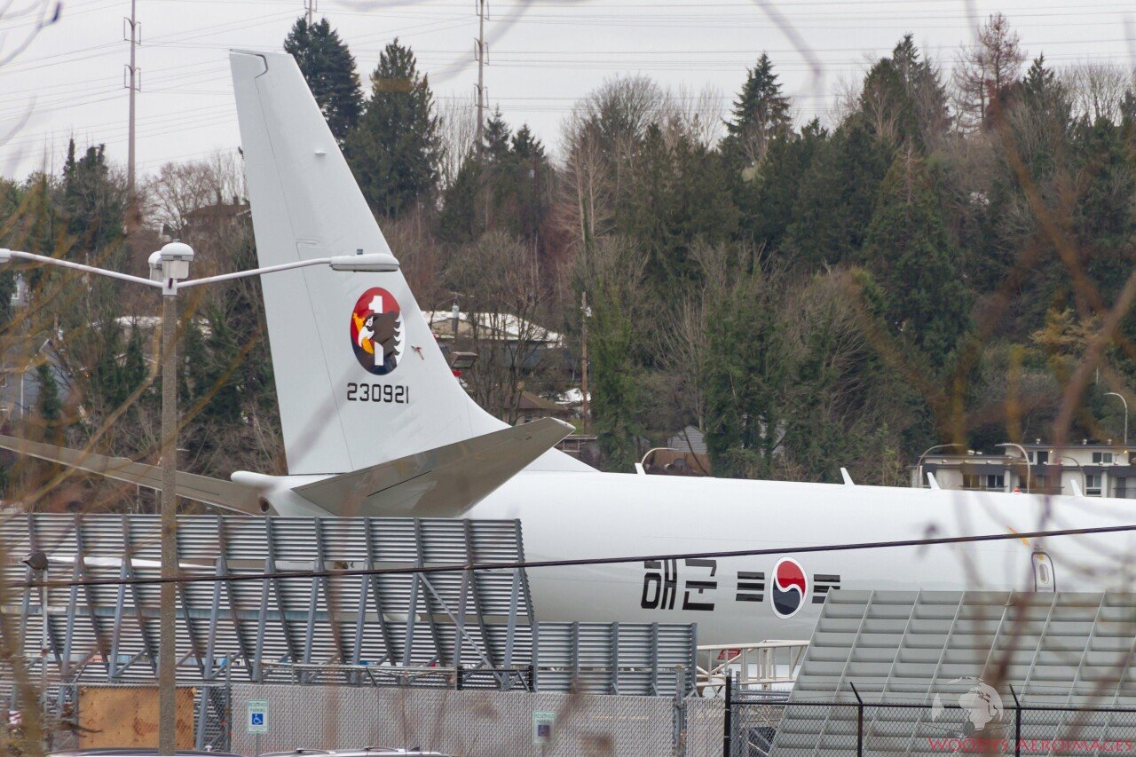 大韓民国海軍に引き渡されるP-8海上哨戒機1号機の塗色完了！！