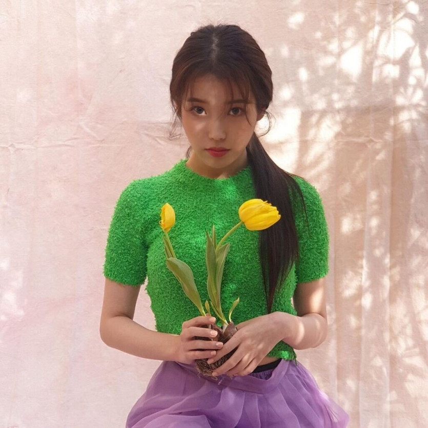 IU's Gucci pictorial.