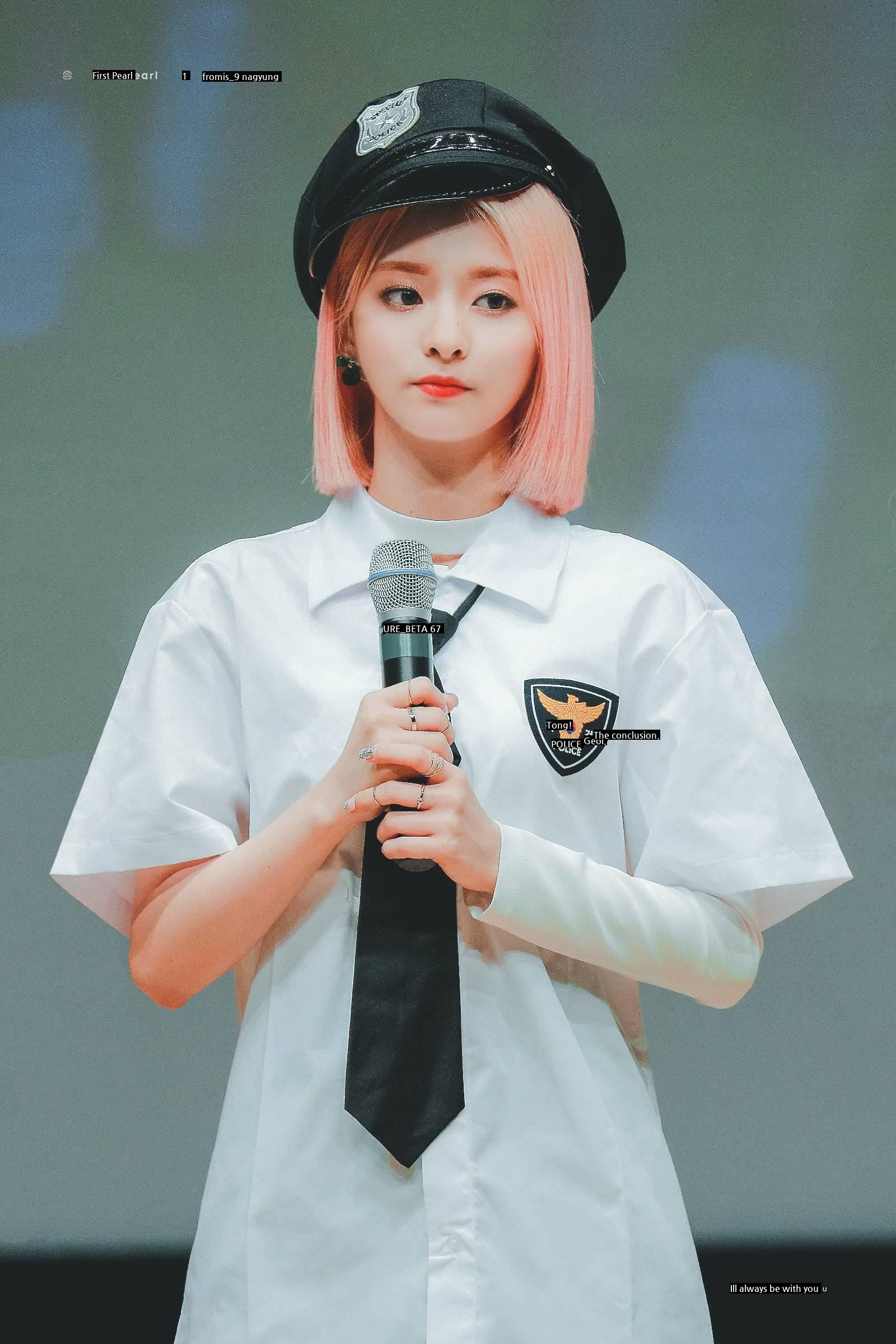 Pink bobbed hair Nagyung.