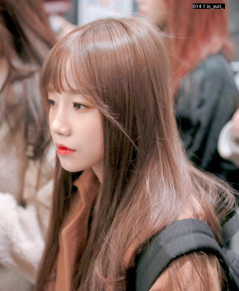 IZ*ONE's JO YU RI.