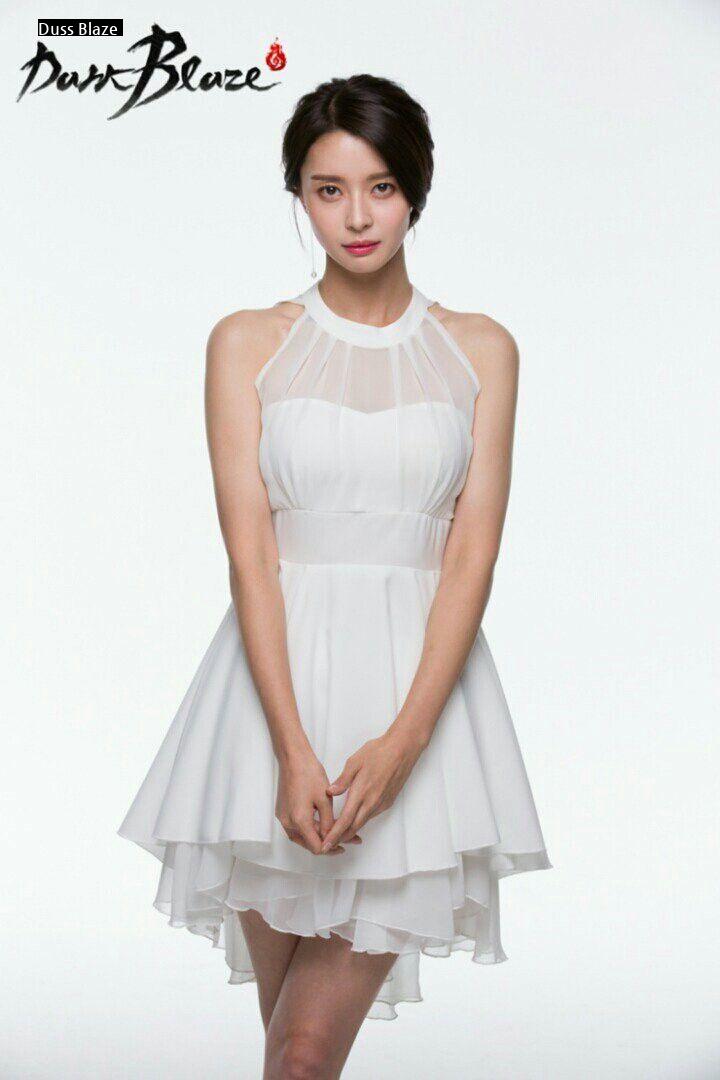 Kwon Nara.