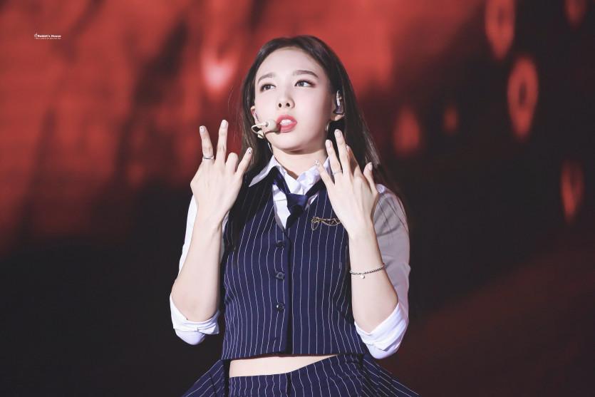 TWICE NAYEON.