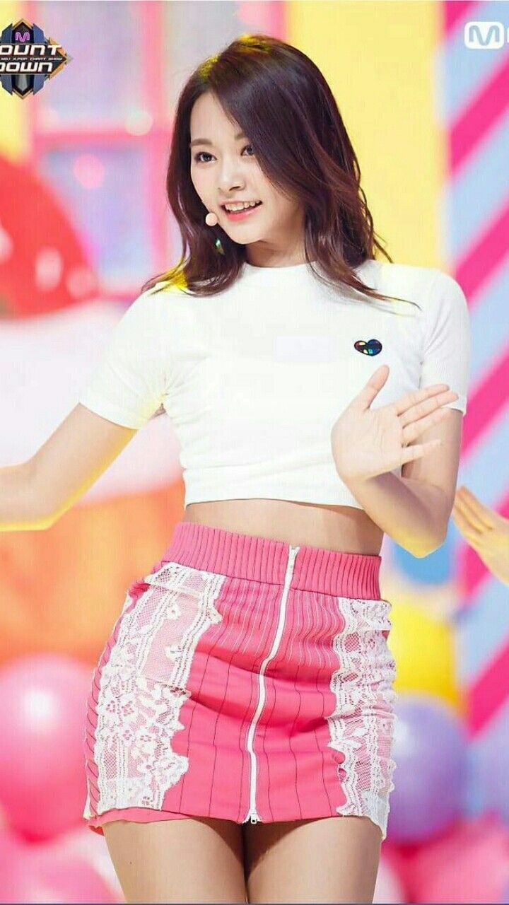 TWICE TZUYU.