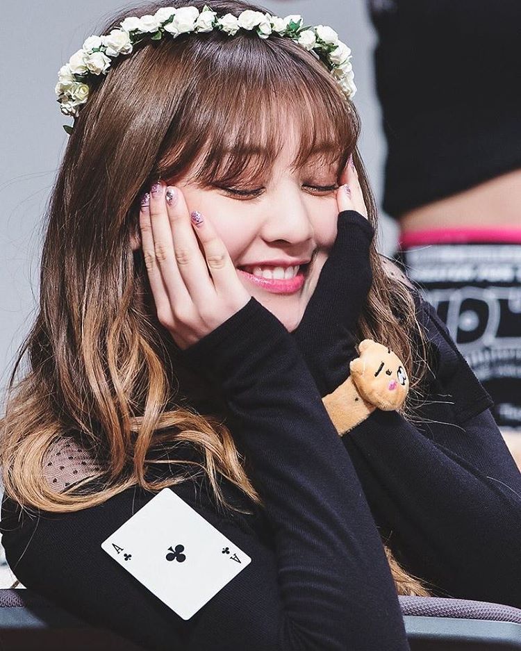 TWICE JIHYO