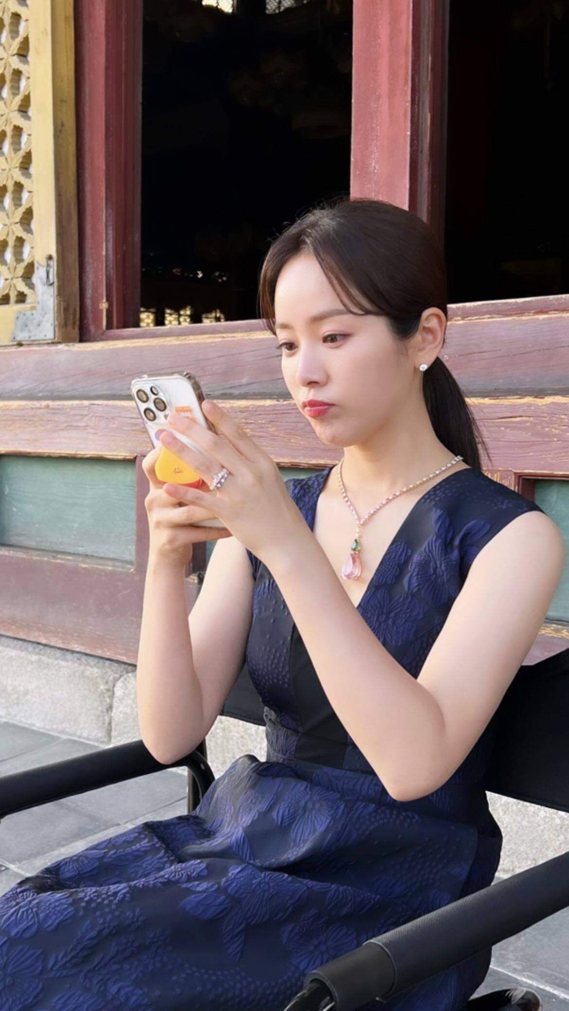 Han Jimin's new beauty in the commercial for Golden Dew