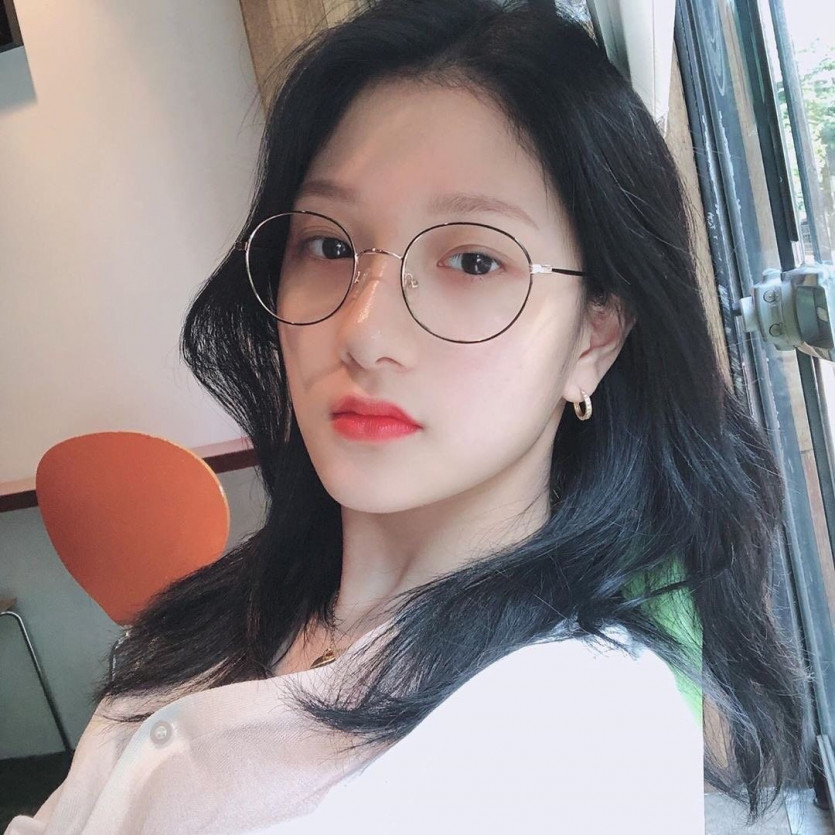 fromis_9's Lee Seoyeon