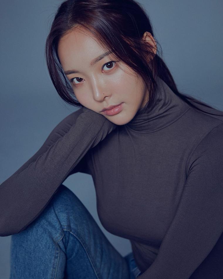 Model Choi Eunkyung