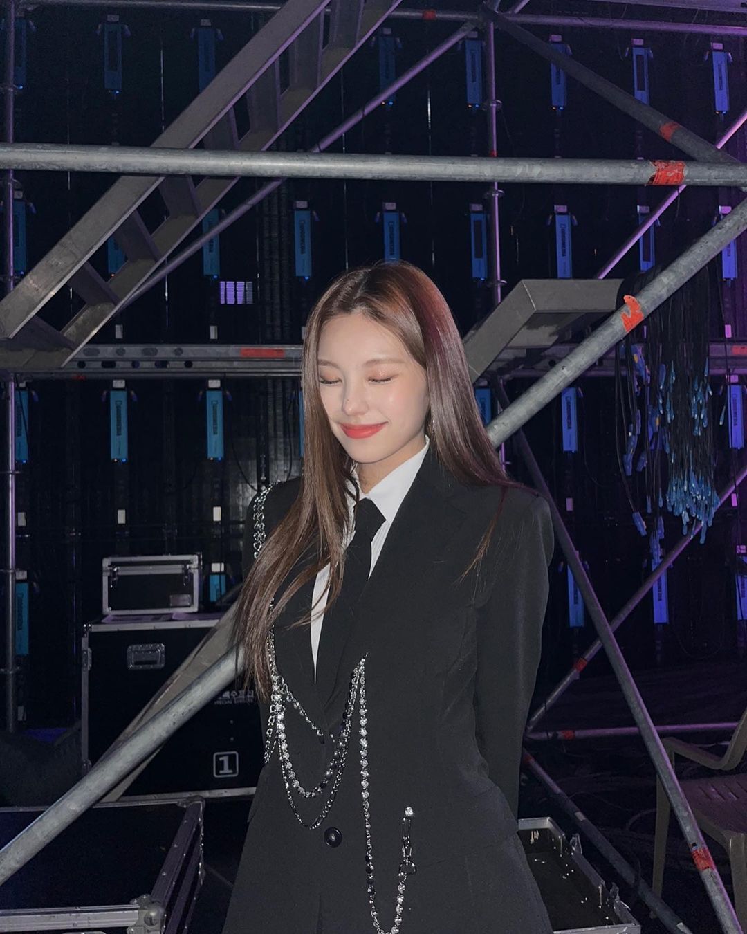 Roh Jisun of fromis_9