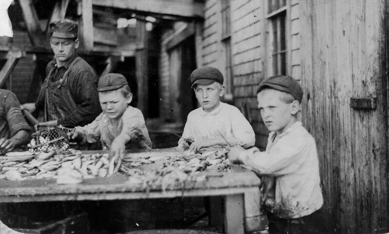 写真でアメリカの児童労働をなくした伝説の写真家