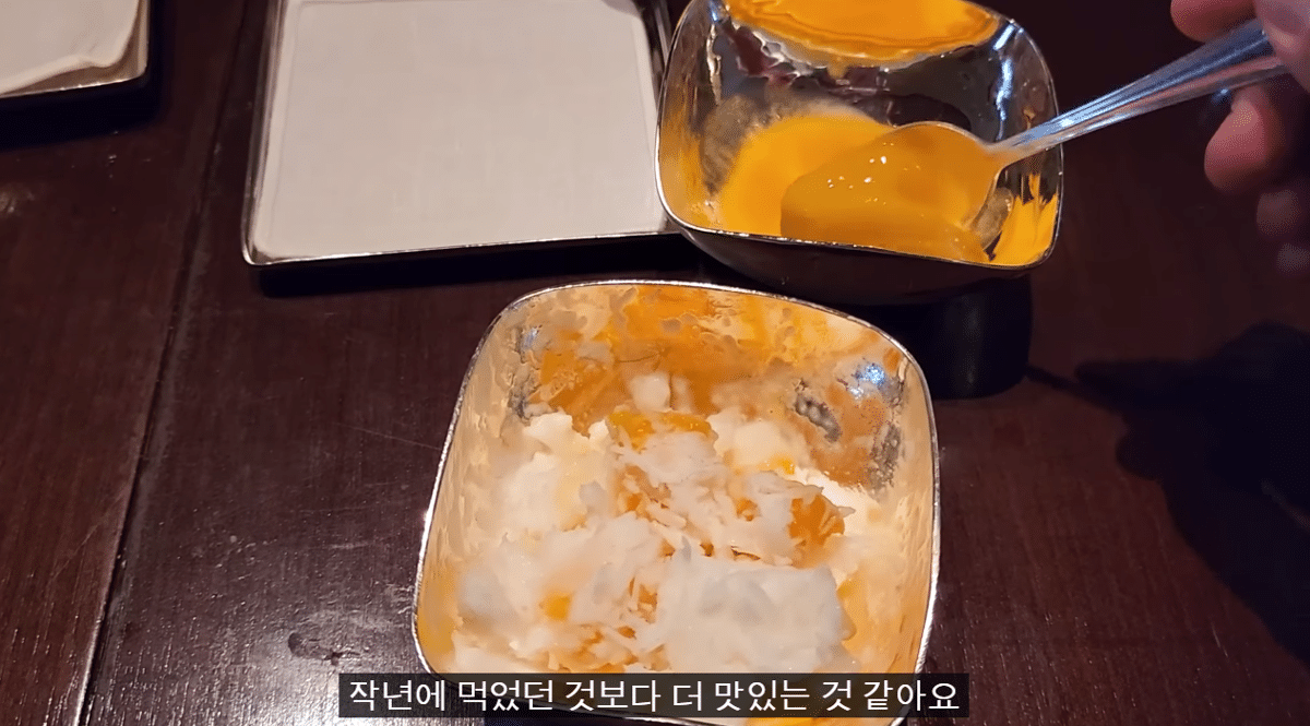 A YouTuber's evaluation of mango shaved ice that costs more than 80,000 won per bowl