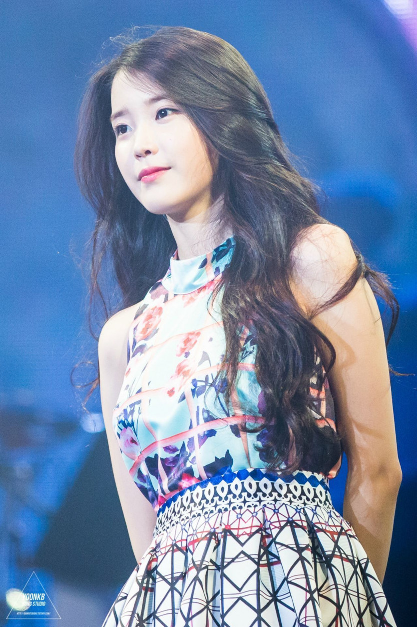 IU