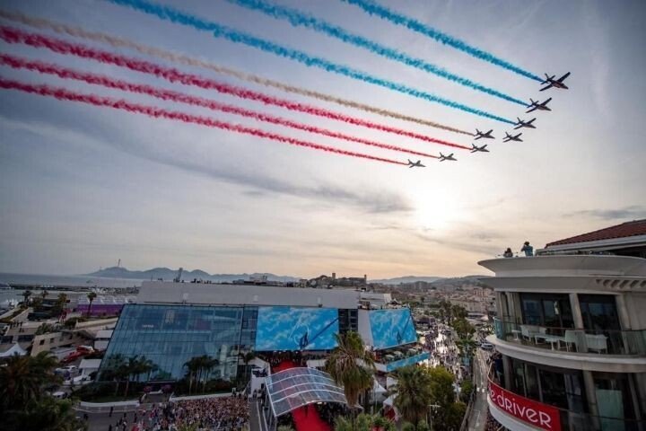 トップガンマーベリックの公開を祝うフランス空軍のcc.