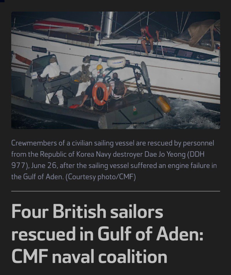 표류하던 영국 선원 4명을 구출한 대한민국 해군.jpg