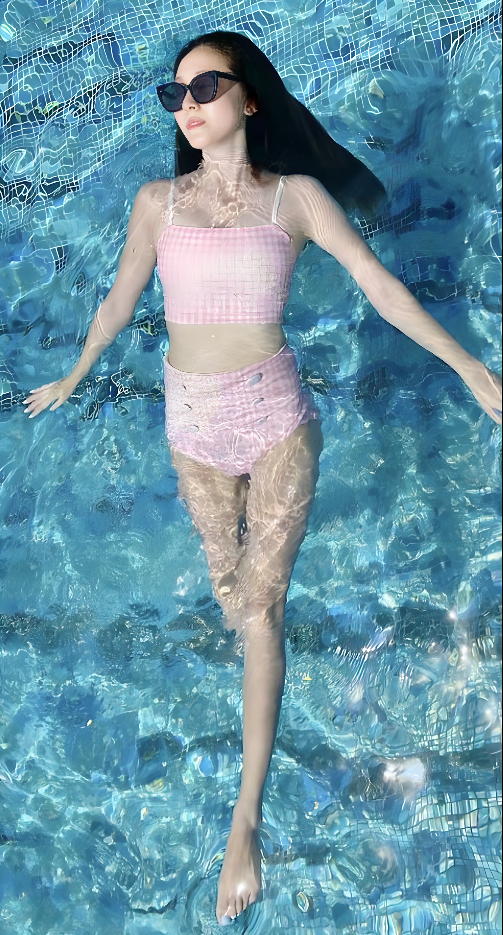 Jessica's swimsuit