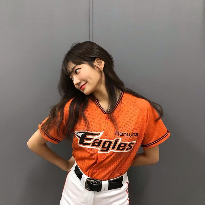 Cheerleader Park So-young from Hanwha