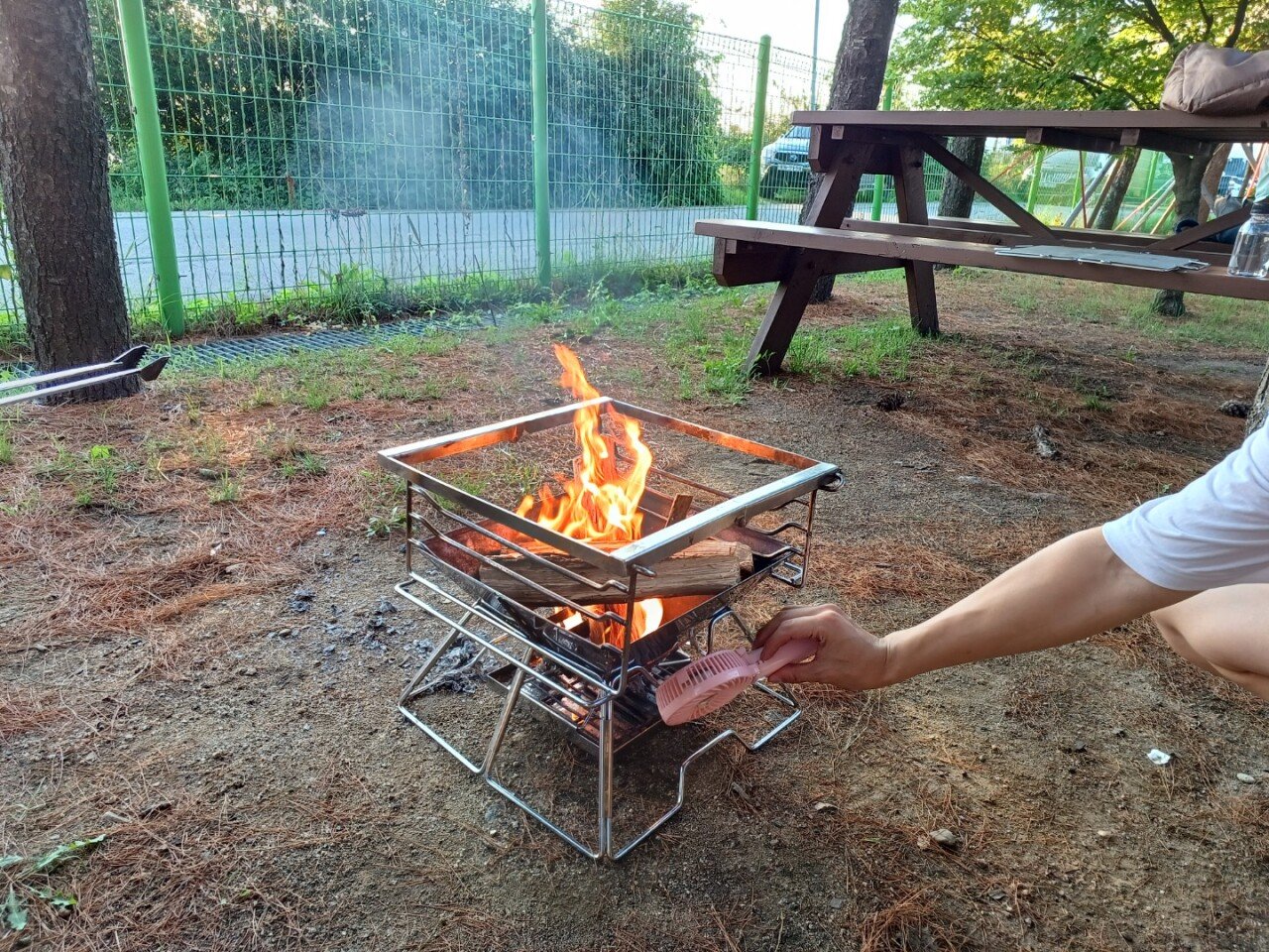 The neighborhood campsite is hot in the heat