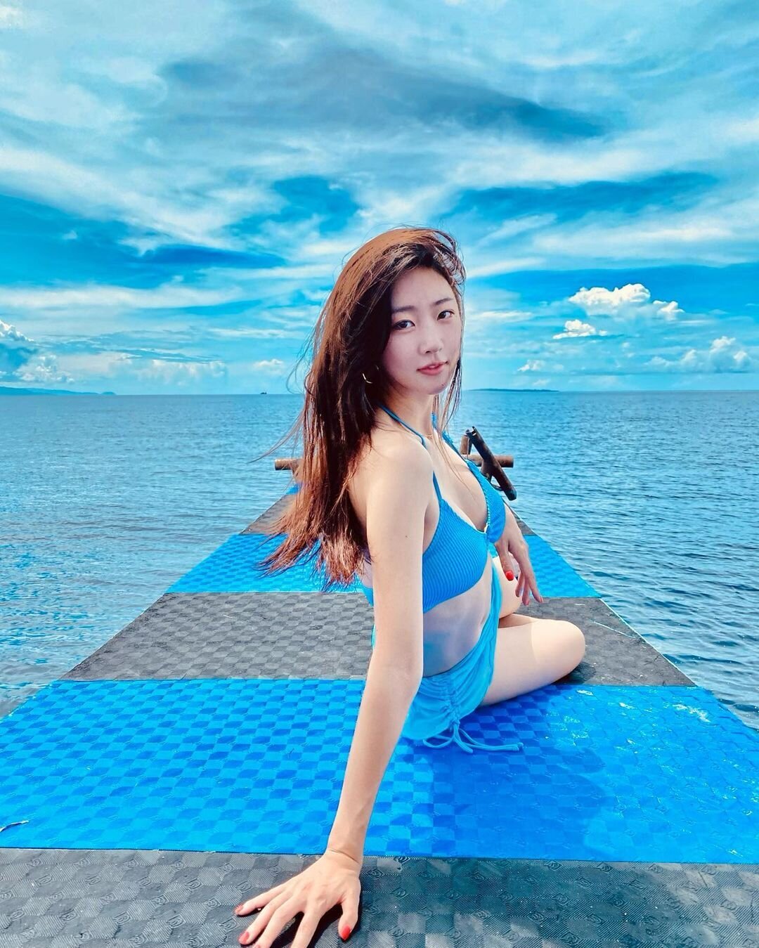 Dalshabet Subin Bikini