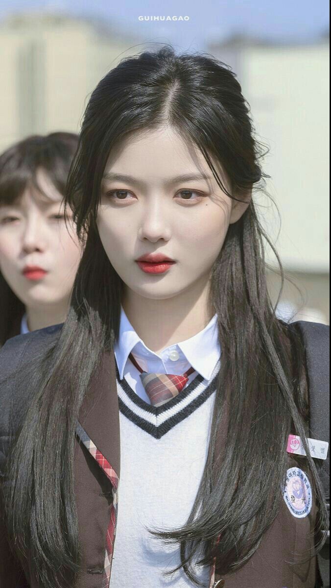 Actress Kim Yoojung