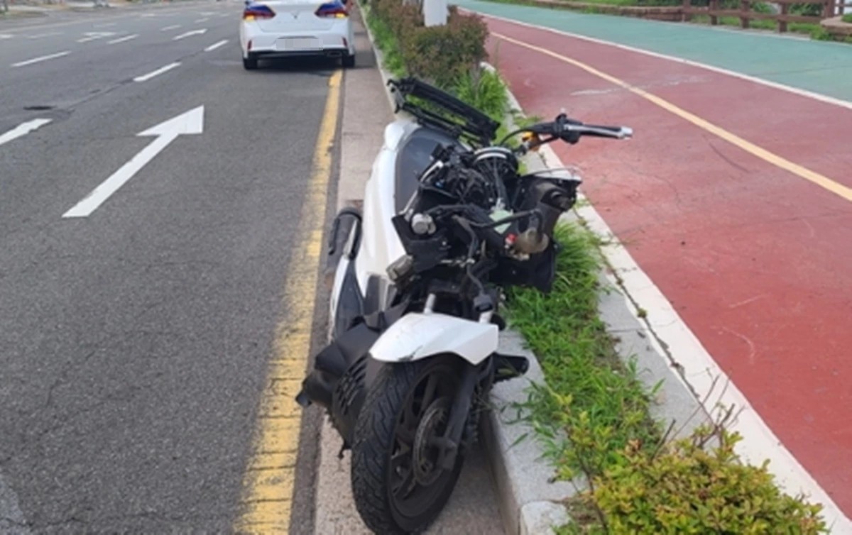 Busan's Teen Bike