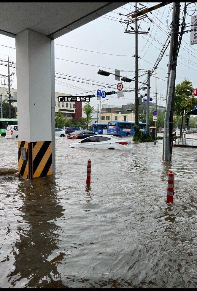 仁川の水害状況、ブルブル。
