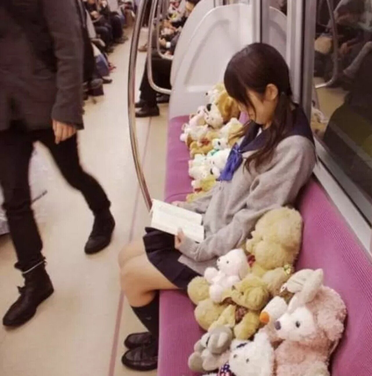 ㅇㅎ)약한자는 살아남을 수 없는 일본 지하철 빌런 모음