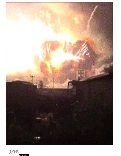 江陵空軍の爆発画像は、旧ライム>天津港の爆発と一致