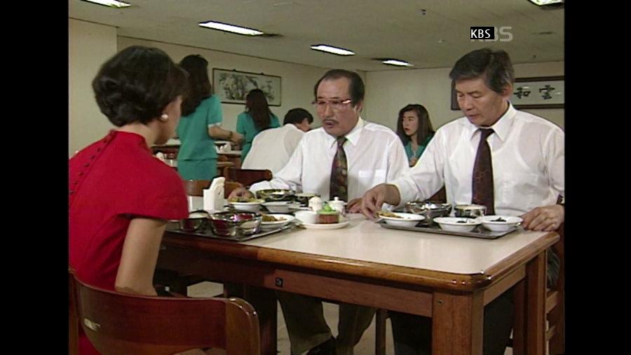 90年代初めの会社構内食堂ランチjpg