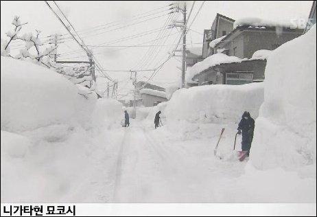 雪が本当にたくさん降る町jpg