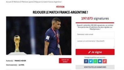 アルゼンチン2ゴール無効を主張、W杯決勝再試合請願20万人近く