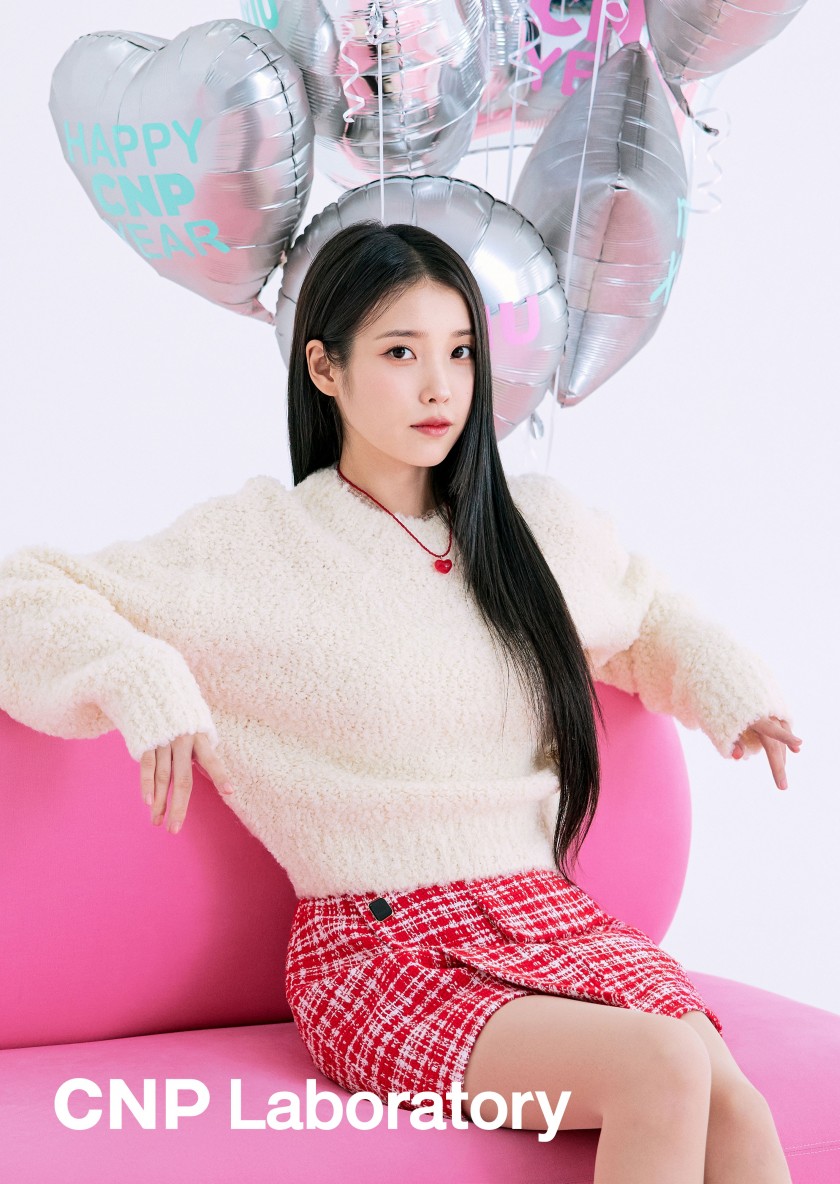 IU、IU、CNPホリデーグラビア