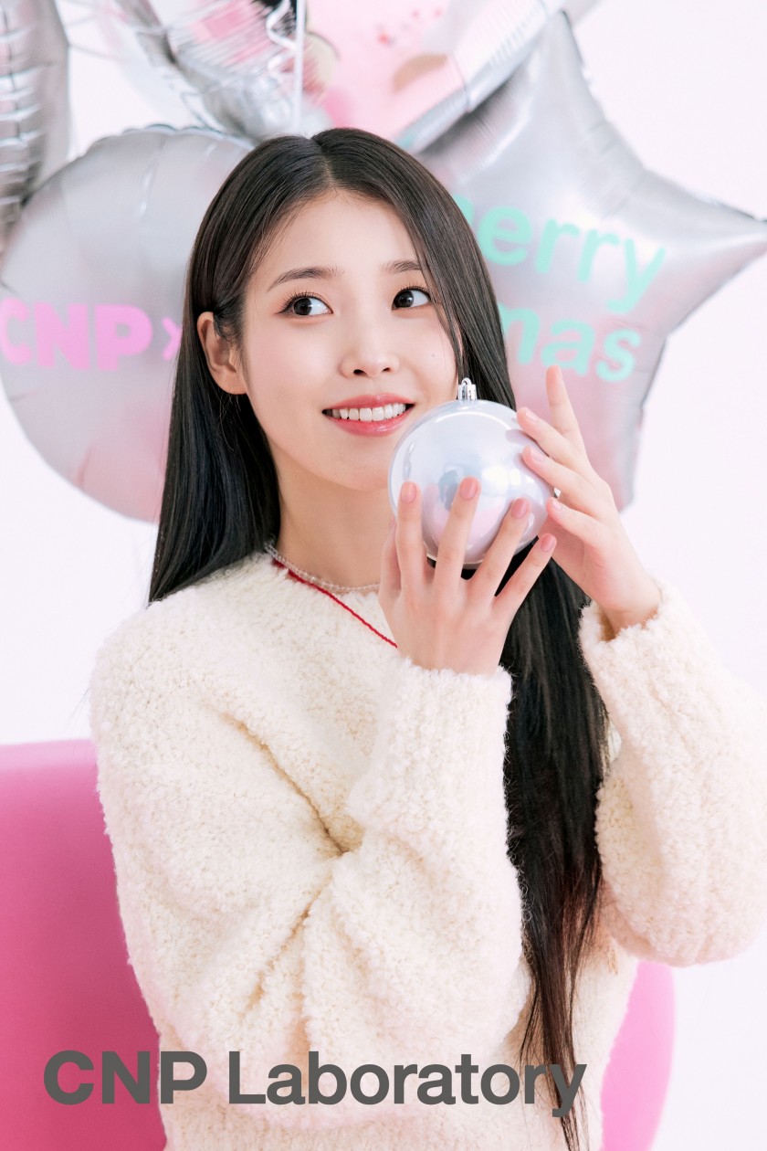 IU、IU、CNPホリデーグラビア