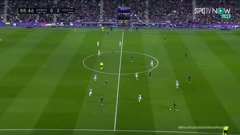 Valladolid vs Real Madrid Benzema additional goal 2-0Shaking