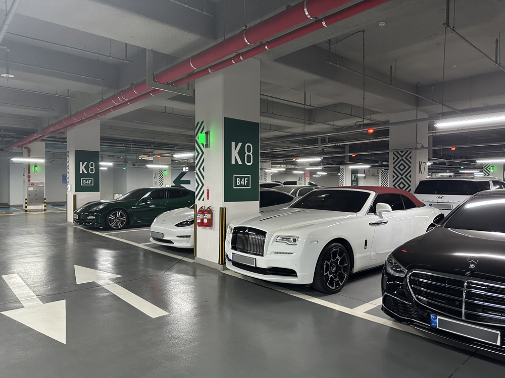駐車マナー違反の心配のないソウル最高の駐車場jpg