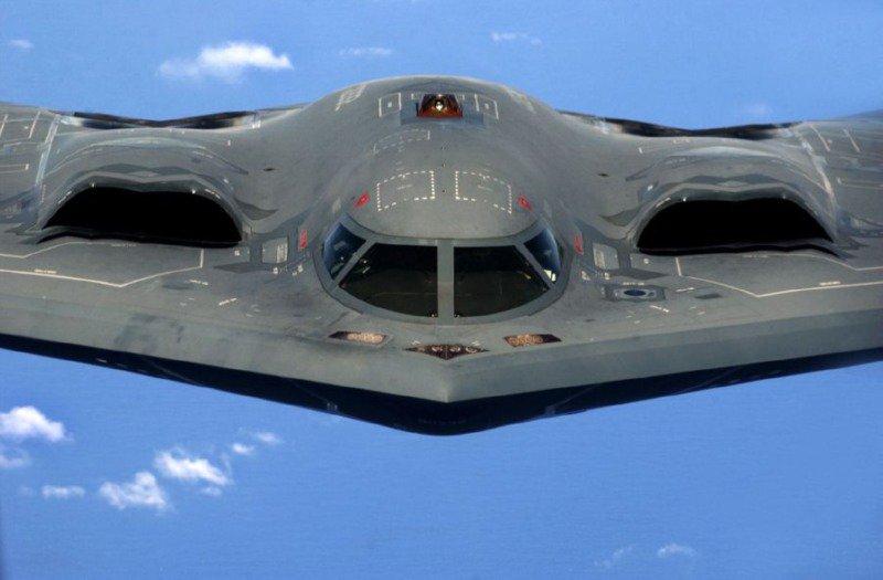 米軍の次世代爆撃機公開
