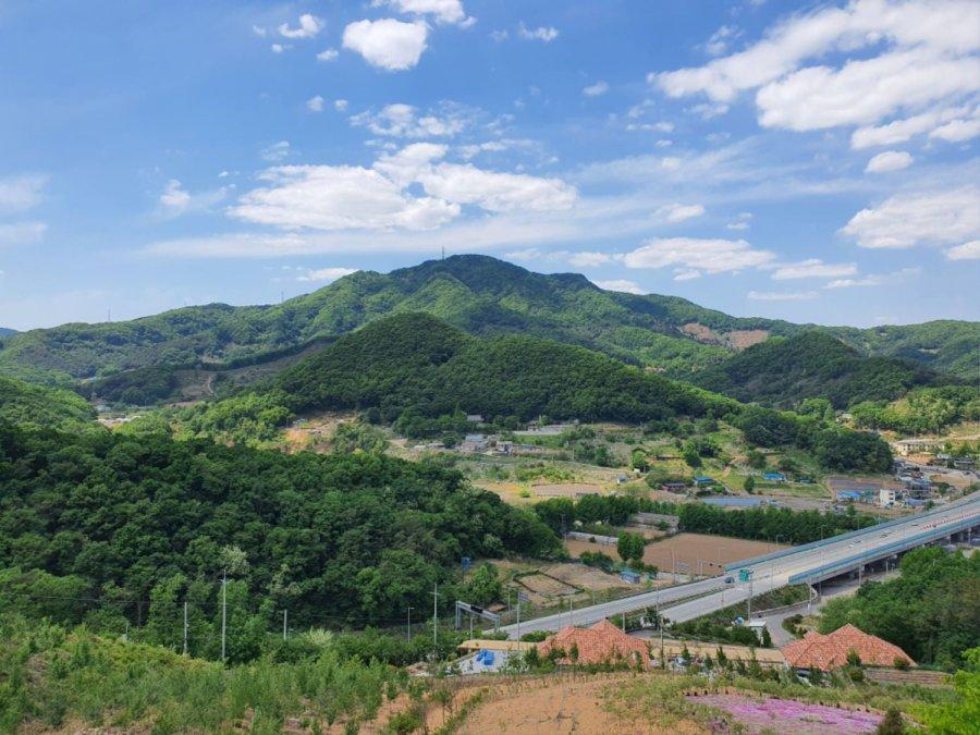 江原道高城より山は低いですが、ここもそれなりに大丈夫です。