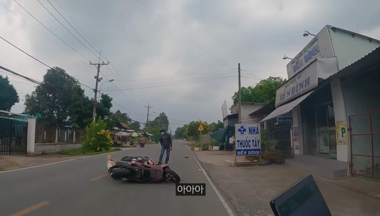베트남에서 크게 오토바이 사고난 노홍철 빠니보틀ㄷㄷ