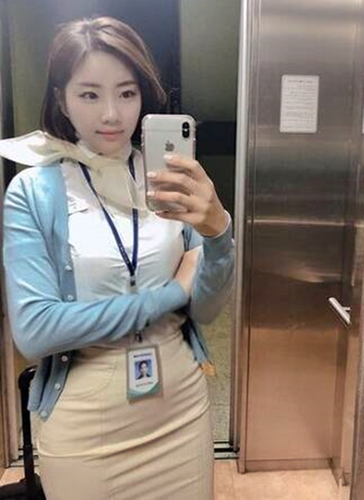 大韓航空乗務員出身モデル