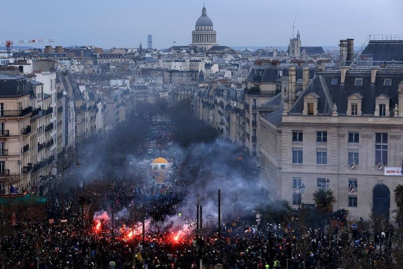 100万人のデモを行ったフランスの近況