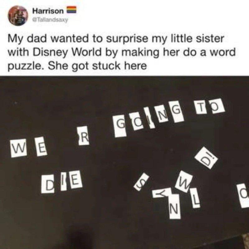 디즈니랜드 가는걸 퍼즐로 알려 주고 싶었던 아빠