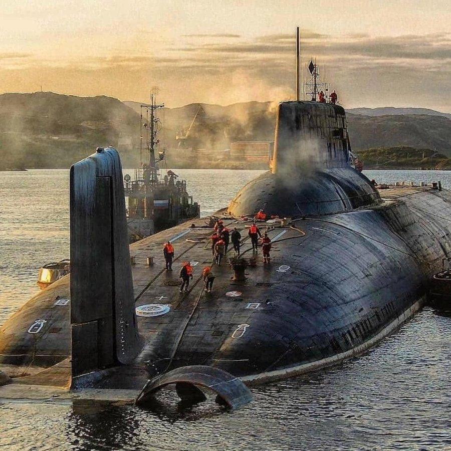 思ったより大きい潜水艦サイズ体感jpg