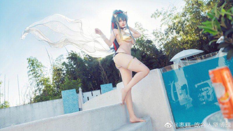 後方注意 碧藍航路 コスプレ