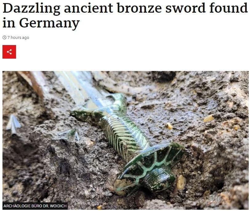ヨーロッパで祝福された9青銅剣発見 ぶるぶるjpg