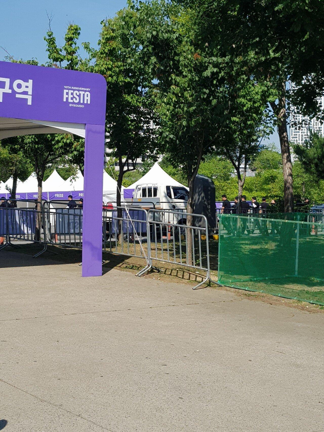 現在汝矣島漢江公園の状況