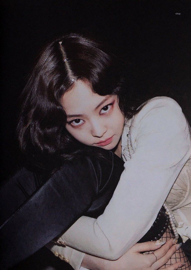 BLACKPINK JENNIE