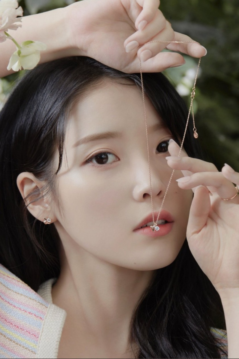 IU ジェイエスティーナ ホワイトデー