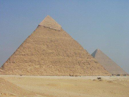 피라미드의 위엄....jpg