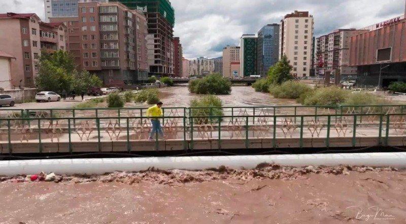 モンゴル·ウランバタールの洪水状況