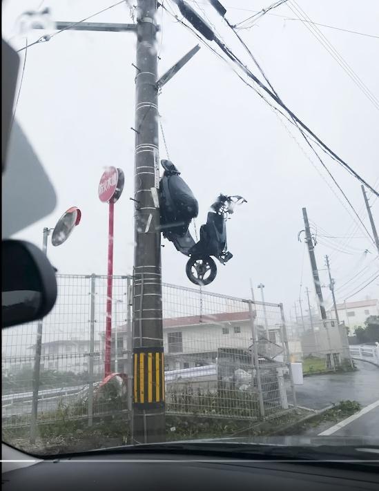 台風カヌン沖縄の状況だそうです。gif