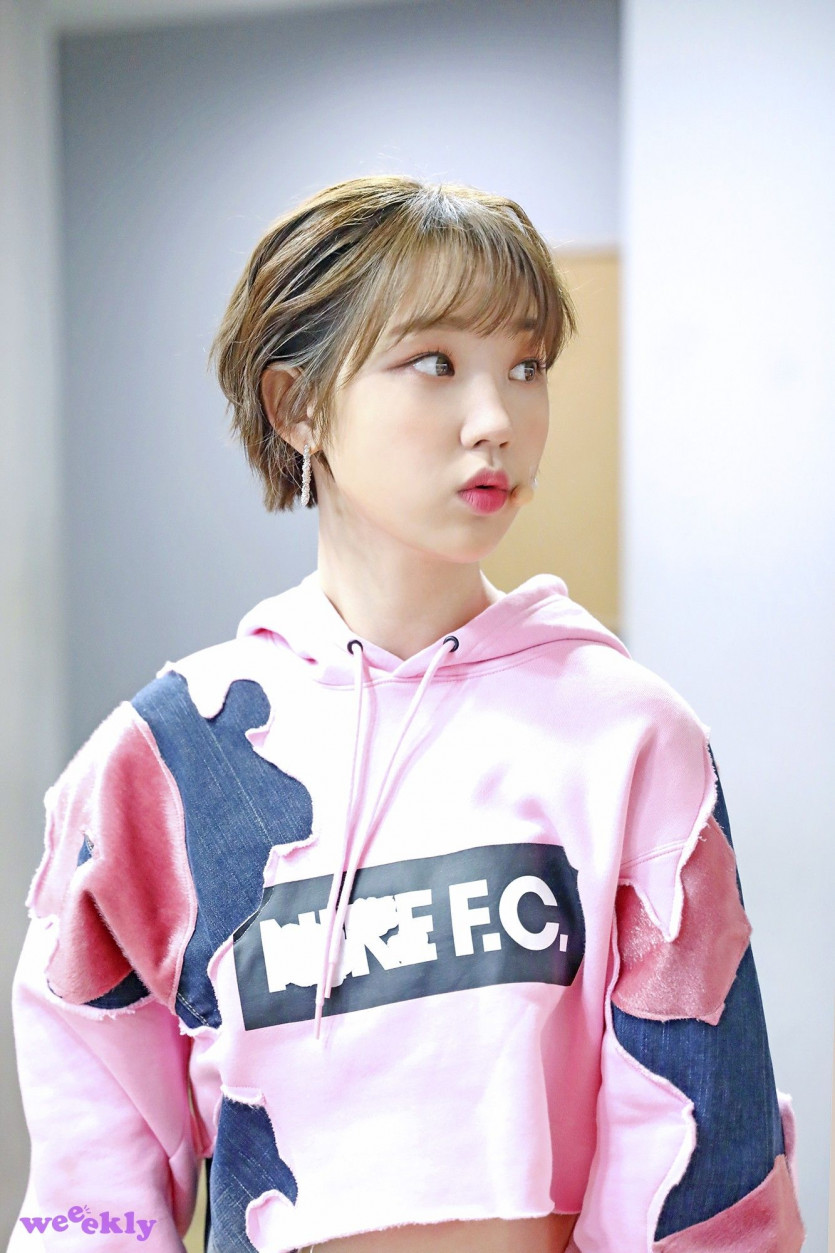 WEEEKLY Jiyoon